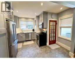 161 Elizabeth STREET - 9