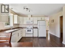 23 Kyle DRIVE - 25