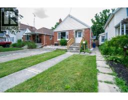 33 WILSON AVENUE - 3