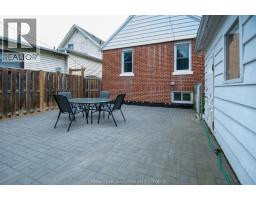 33 WILSON AVENUE - 32