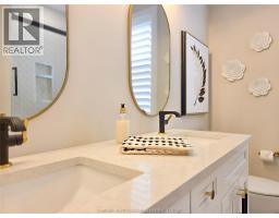 7 Tracy DRIVE - 30