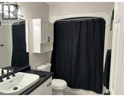 22 Fieldstone PLACE - 12
