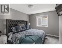 97 Moonstone CRESCENT - 9