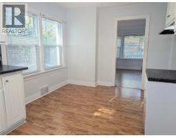 10 Meadowlea ROAD - 11