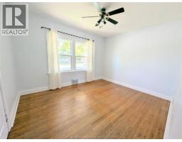 10 Meadowlea ROAD - 16