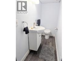 10 Meadowlea ROAD - 21