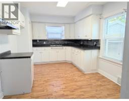 10 Meadowlea ROAD - 7