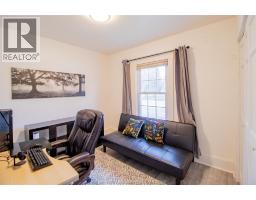 148 Margaret AVENUE - 25