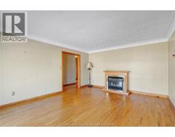 82 WYANDOTT STREET - 14