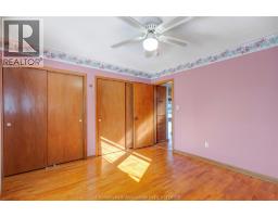 82 WYANDOTT STREET - 18