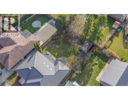 82 WYANDOTT STREET - 8