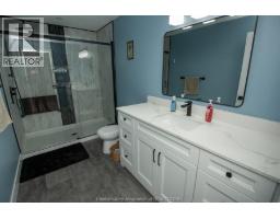 4011 DUFFERIN AVENUE - 35