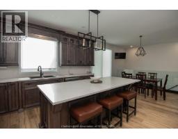 4011 DUFFERIN AVENUE - 9