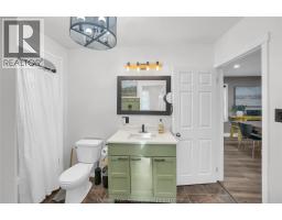 16 Sheldrick STREET - 16