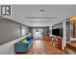 16 Sheldrick STREET - 19