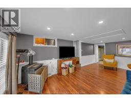 16 Sheldrick STREET - 21