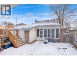 16 Sheldrick STREET - 38