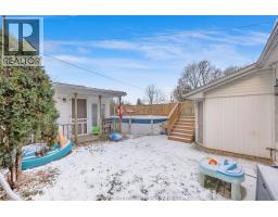 16 Sheldrick STREET - 39