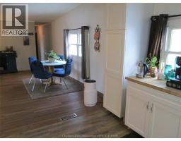 30 REGENCY DRIVE - 12