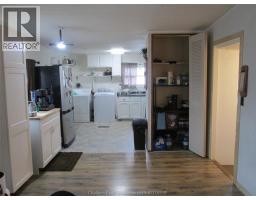 30 REGENCY DRIVE - 13