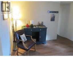 30 REGENCY DRIVE - 18