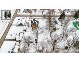 4 Sherman STREET - 42