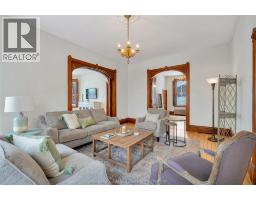 4 Sherman STREET - 6