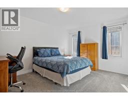 135 Garden Path - 12