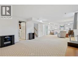 135 Garden Path - 18