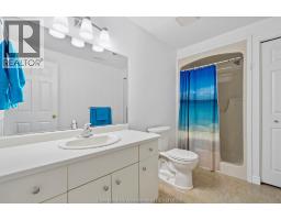 135 Garden Path - 20