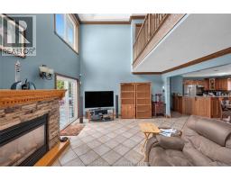 7057 Riverview LINE - 19