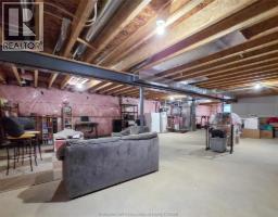 58 SLEEPY MEADOW DRIVE - 38