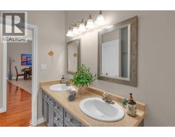 45 MORNING GLORY LANE - 18