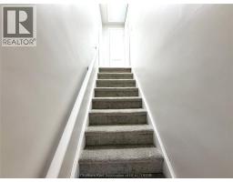 149 Tweedsmuir AVENUE West - 12