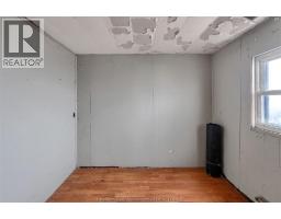 18076 Erie Shore DRIVE - 14