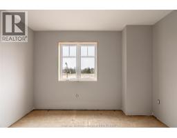 143 Rosewood CRESCENT - 16