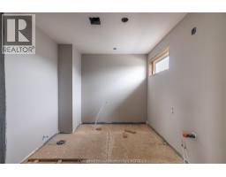 143 Rosewood CRESCENT - 9