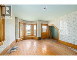 23899 DUNDONALD ROAD - 39