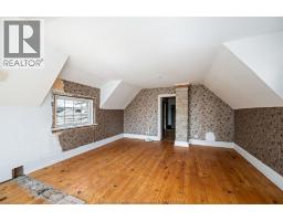 23899 DUNDONALD ROAD - 42