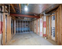 23899 DUNDONALD ROAD - 47