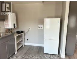 6 McNaughton AVENUE - 4