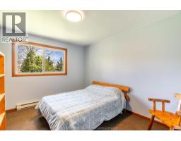 32 Nichols DRIVE - 15