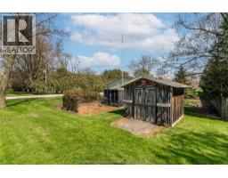 32 Nichols DRIVE - 30