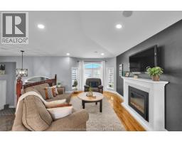 132 Sherwood COURT - 12