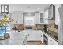 132 Sherwood COURT - 15