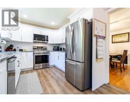 6 Orangewood BOULEVARD - 16