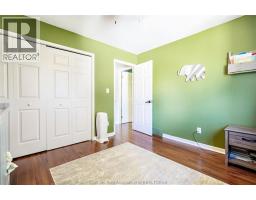 6 Orangewood BOULEVARD - 31