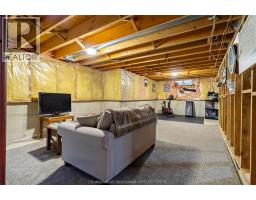 6 Orangewood BOULEVARD - 35