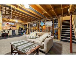 6 Orangewood BOULEVARD - 36