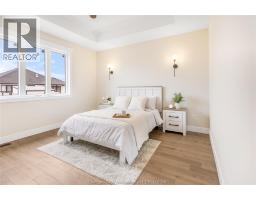 30 ROSEWOOD CRESCENT - 25